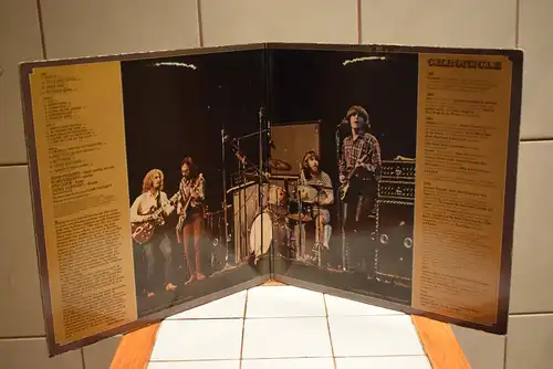 Creedence Clearwater Revival Featuring John Fogerty ‎– Chronicle - The 20 Greatest Hits