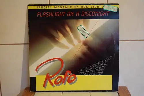 Rofo – Flashlight On A Disconight (Special Megamix)