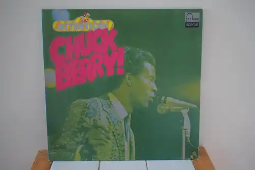 Chuck Berry ‎– Attention! Chuck Berry!