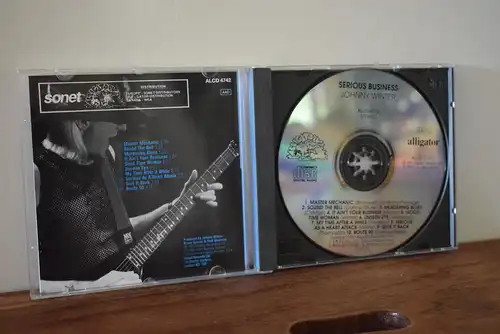 Johnny Winter ‎– Serious Business