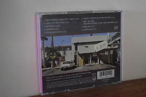 AC/DC ‎– Dirty Deeds Done Dirt Cheap