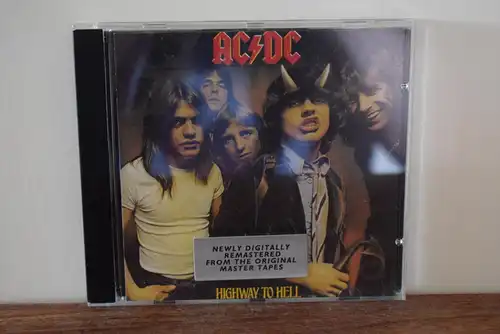 AC/DC ‎– Highway To Hell