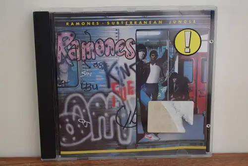 Ramones – Subterranean Jungle
