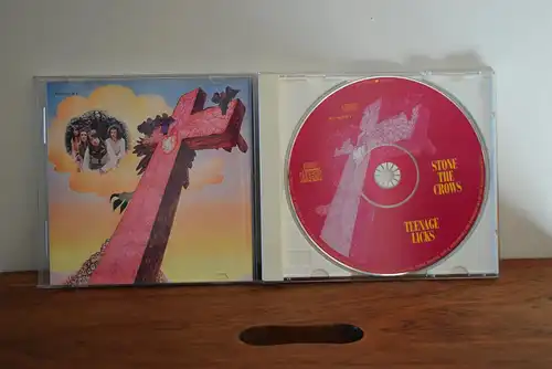 Stone The Crows ‎– Teenage Licks