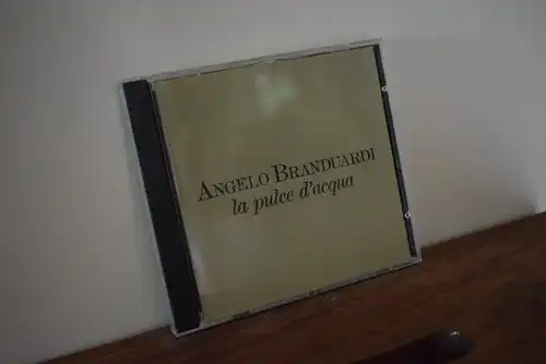 Angelo Branduardi – La Pulce D'Acqua