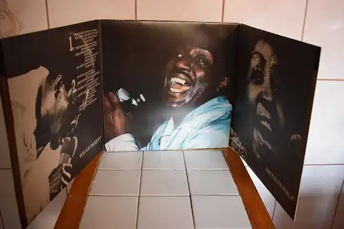 Soul Machine - The Latest Biggest Soul Hits " Schöner Soul Sampler mit aufwendigem Cover von 1969 in sehr gutem Zustand"