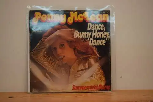 Penny McLean – Dance, Bunny Honey, Dance