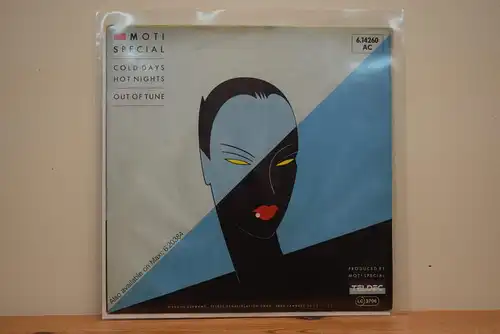 Moti Special ‎– Cold Days Hot Nights / Out Of Tune
