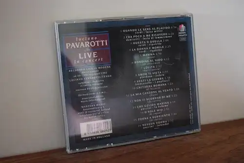 Luciano Pavarotti -Live in Concert