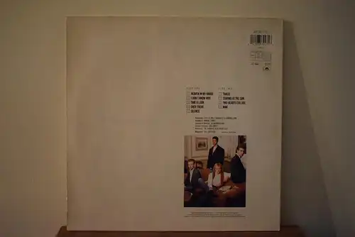 Level 42 ‎– Staring At The Sun