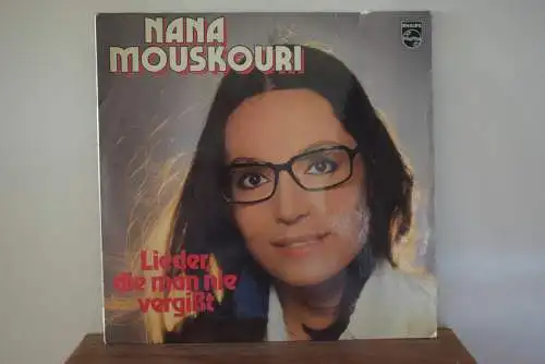 Nana Mouskouri ‎– Lieder, Die Man Nie Vergißt