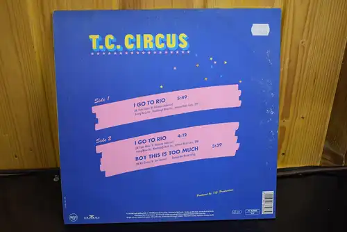T.C. Circus ‎– I Go To Rio