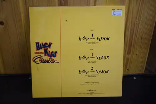 Black Kiss ‎– Jump On The Floor