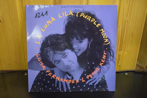 Luisa Fernandez & Peter Kent ‎– La Luna Lila (Purple Moon)