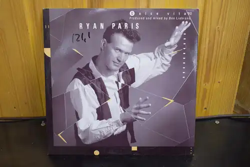 Ryan Paris – Dolce Vita '90