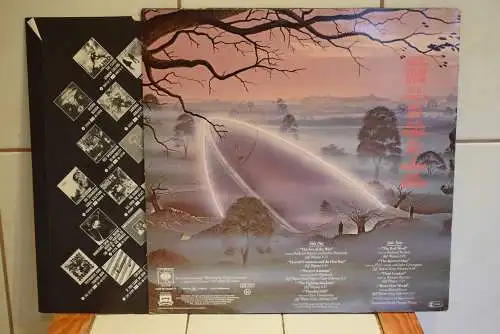 Jeff Wayne ‎– Highlights From Jeff Wayne's Musical Version Of The War Of The Worlds