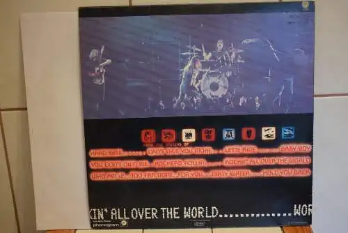 Status Quo ‎– Rockin' All Over The World