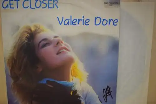 Valerie Dore ‎– Get Closer