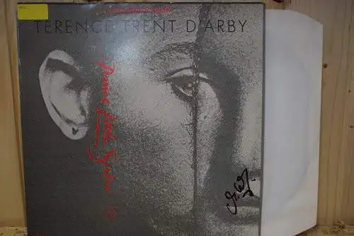 Terence Trent D'Arby – Dance Little Sister