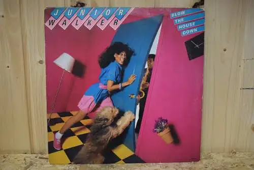 Junior Walker – Blow The House Down