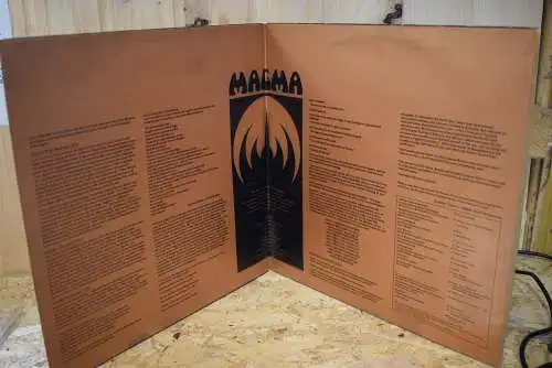 Magma  ‎– Mekanïk Destruktïw Kommandöh