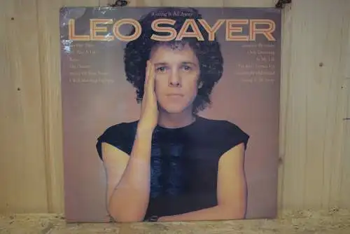 Leo Sayer ‎– Giving It All Away