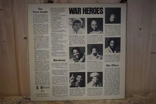 War Featuring Eric Burdon ‎– Love Is All Around