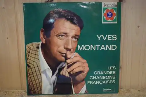 Yves Montand ‎– Les Grandes Chansons Françaises