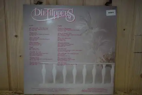 Die Flippers ‎– Liebe Ist... (Die Schönsten Liebeslieder Der Welt)