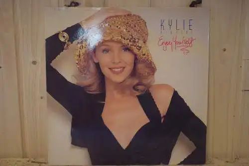 Kylie Minogue ‎– Enjoy Yourself