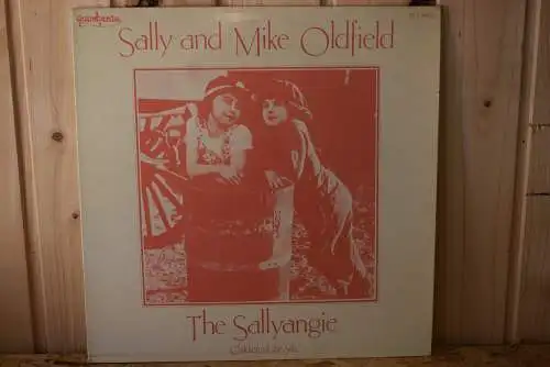 Sally And Mike Oldfield - The Sallyangie – Children Of The Sun