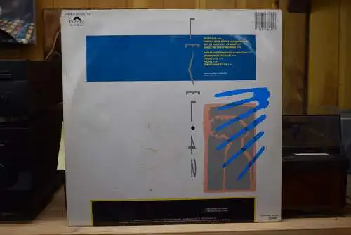 Level 42 ‎– Standing In The Light