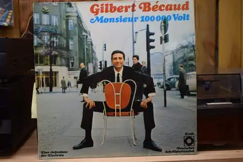 Gilbert Bécaud (Monsieur 100 000 Volt)