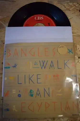 Bangles ‎– Walk Like An Egyptian / Angels don't fall in Love