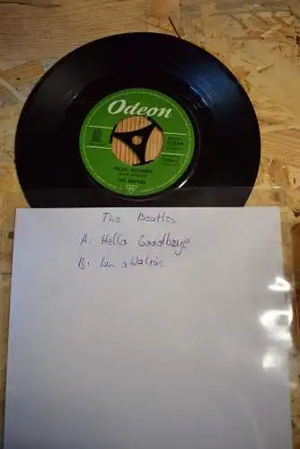 The Beatles ‎– Hello, Goodbye / I Am The Walrus