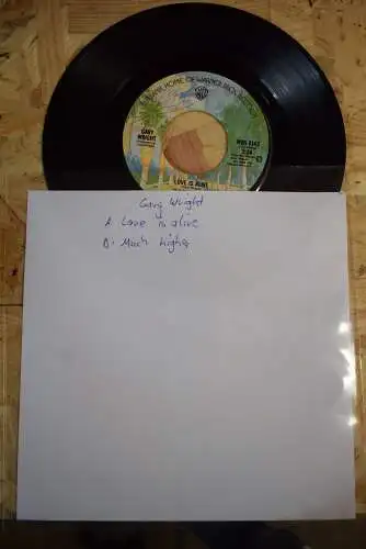 Gary Wright ‎– Love Is Alive / Much Higher