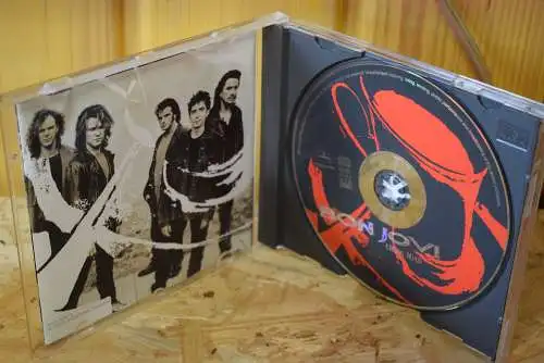 Bon Jovi ‎– Cross Road (The Best Of Bon Jovi)