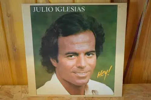 Julio Iglesias ‎– Hey!