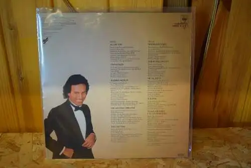 Julio Iglesias ‎– 1100 Bel Air Place