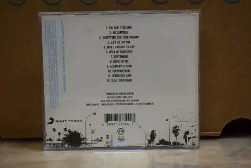 Daughtry ‎– Leave This Town