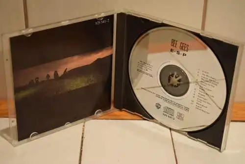 Bee Gees ‎– E·S·P