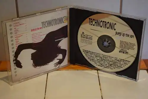 Technotronic ‎– Pump Up The Jam