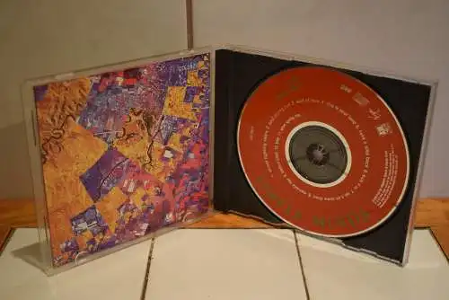 Simple Minds ‎– Street Fighting Years