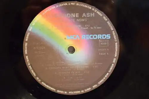 Wishbone Ash ‎– Front Page News
