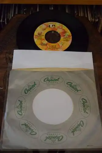 Brass Construction ‎– Get Up / Perceptions (What's The Right Direction)