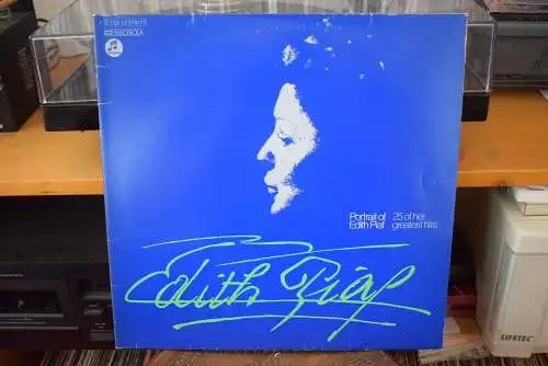 Edith Piaf ‎– Portrait Of Piaf - 25 Of Her Greatest Hits