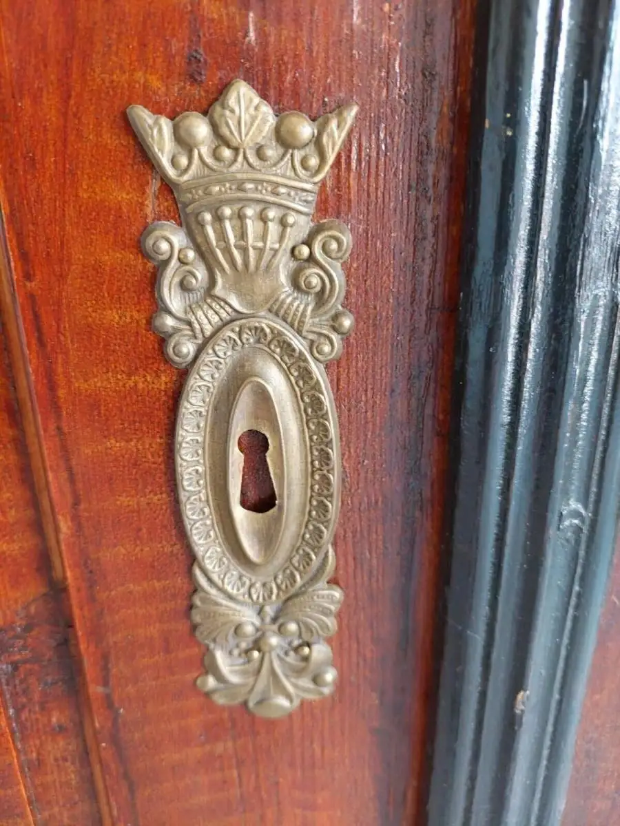 Kleiderschrank | Antik 2