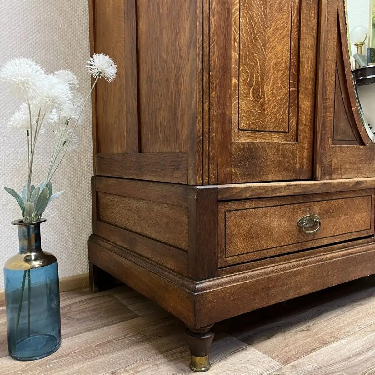 Kleiderschrank I Antik I Jugendstil I Bleiverglasung I Messing 10