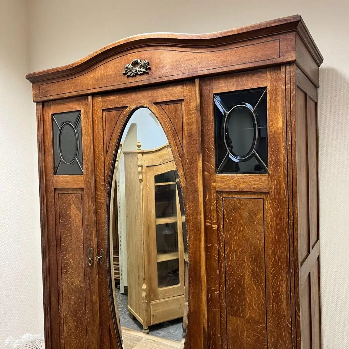 Kleiderschrank I Antik I Jugendstil I Bleiverglasung I Messing 12