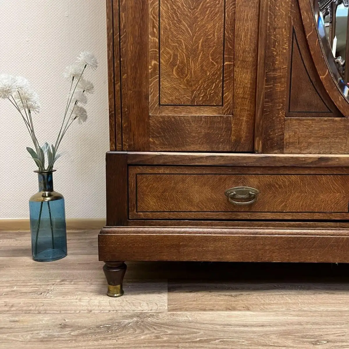 Kleiderschrank I Antik I Jugendstil I Bleiverglasung I Messing 5